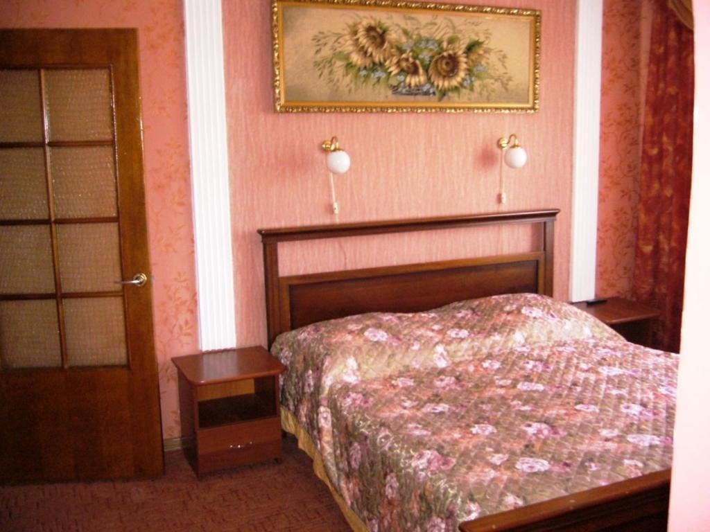 Hotel Profspilkovyi Lutsk Bilik gambar