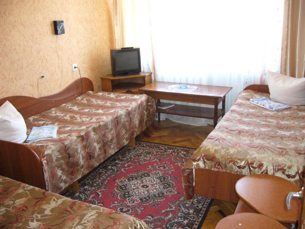 Hotel Profspilkovyi Lutsk Bilik gambar