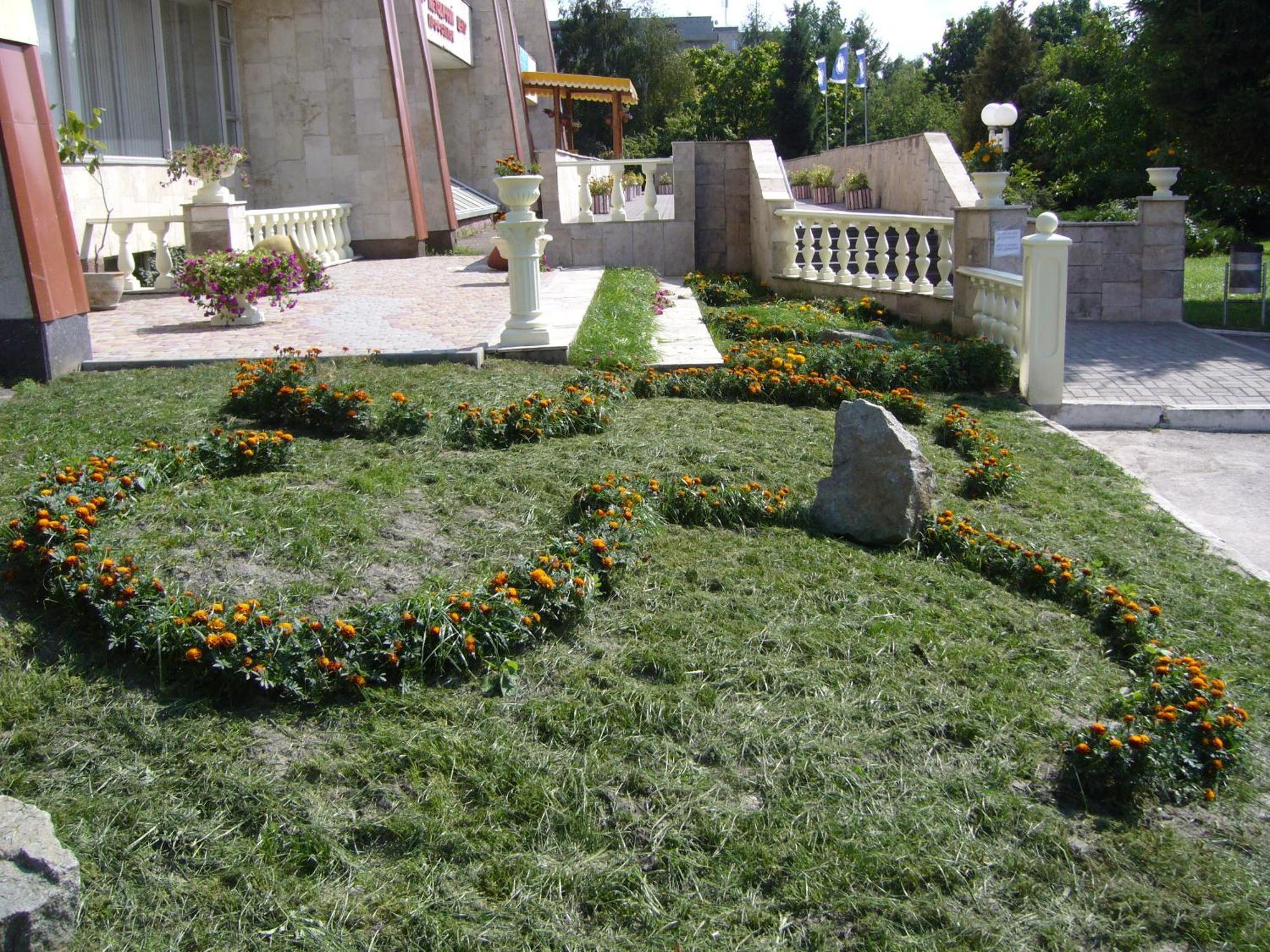 Hotel Profspilkovyi Lutsk Luaran gambar